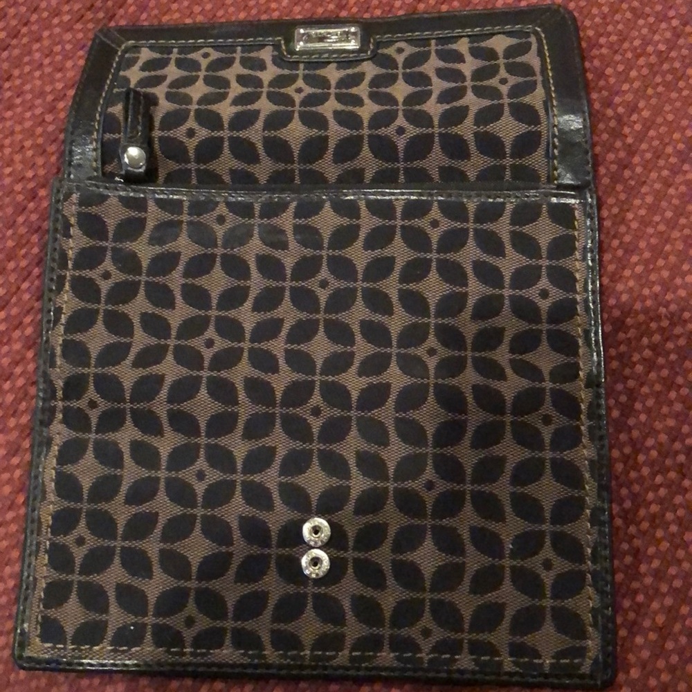Wallet - Picture 3 of 3